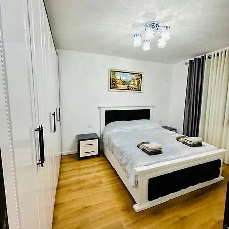 Lit Apartment Tirana Exterior photo
